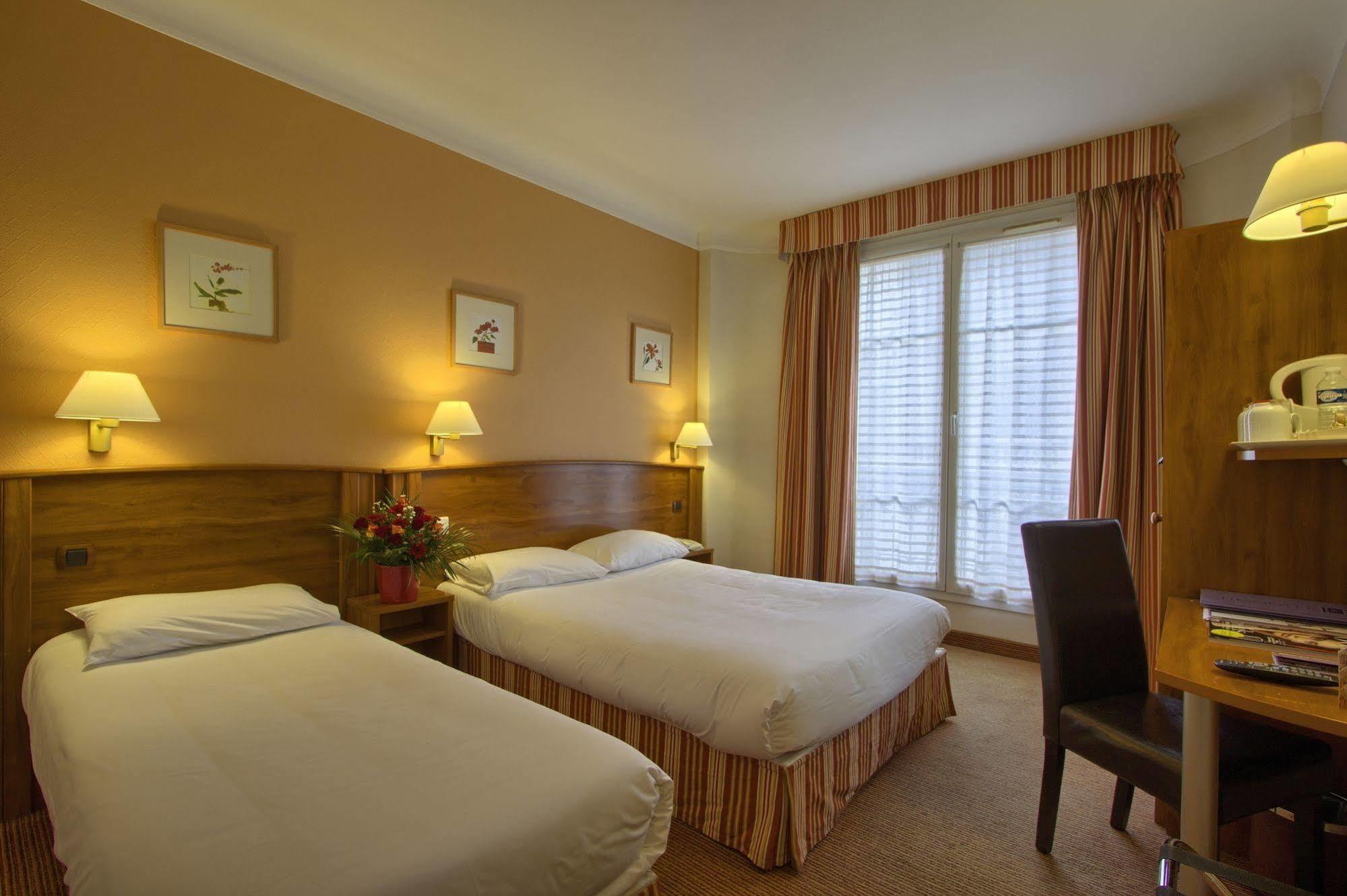Timhotel Palais Royal Париж Екстериор снимка