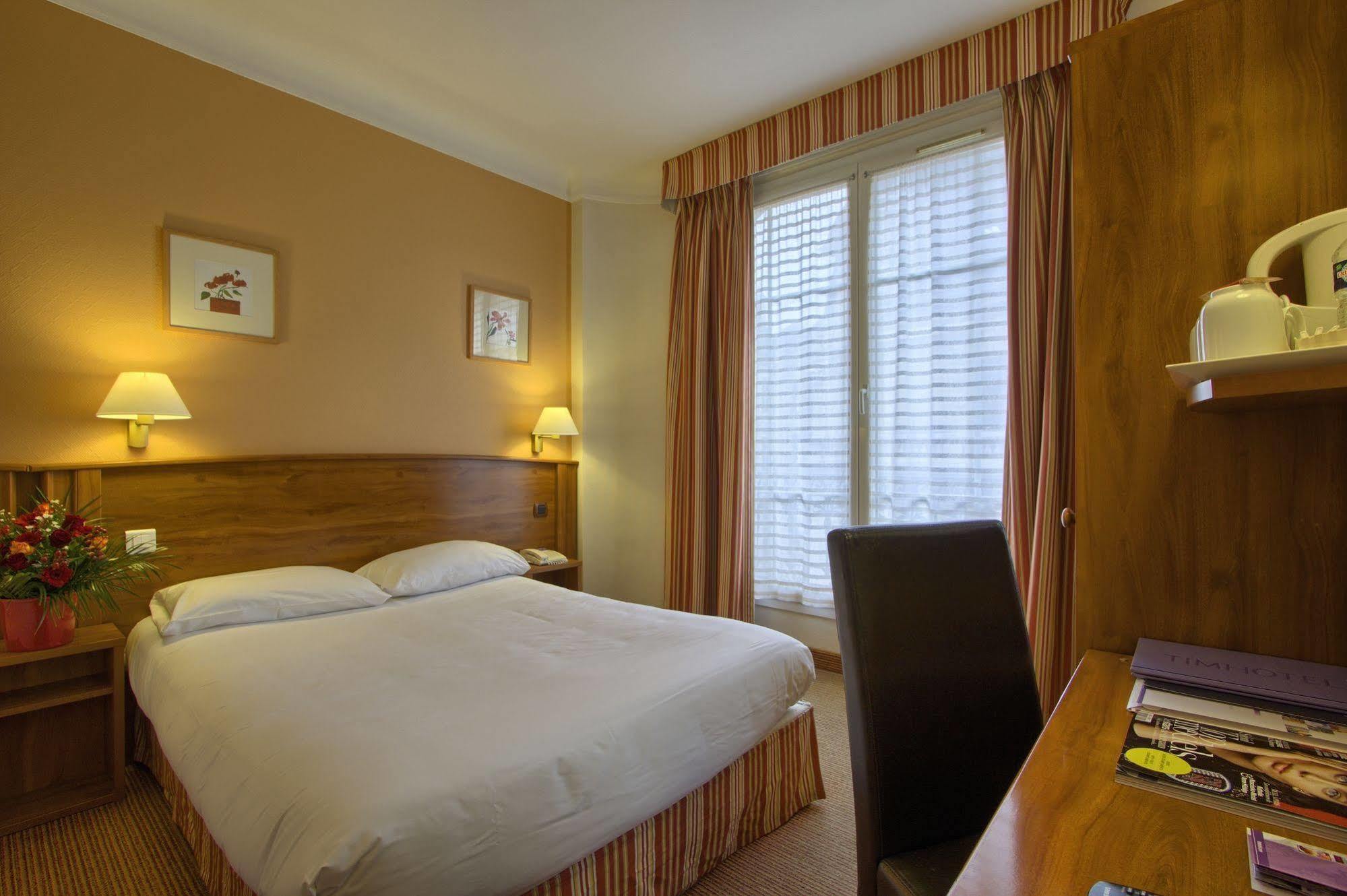 Timhotel Palais Royal Париж Екстериор снимка